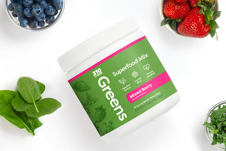 310 Greens superfood mix in mixed berry flavor
