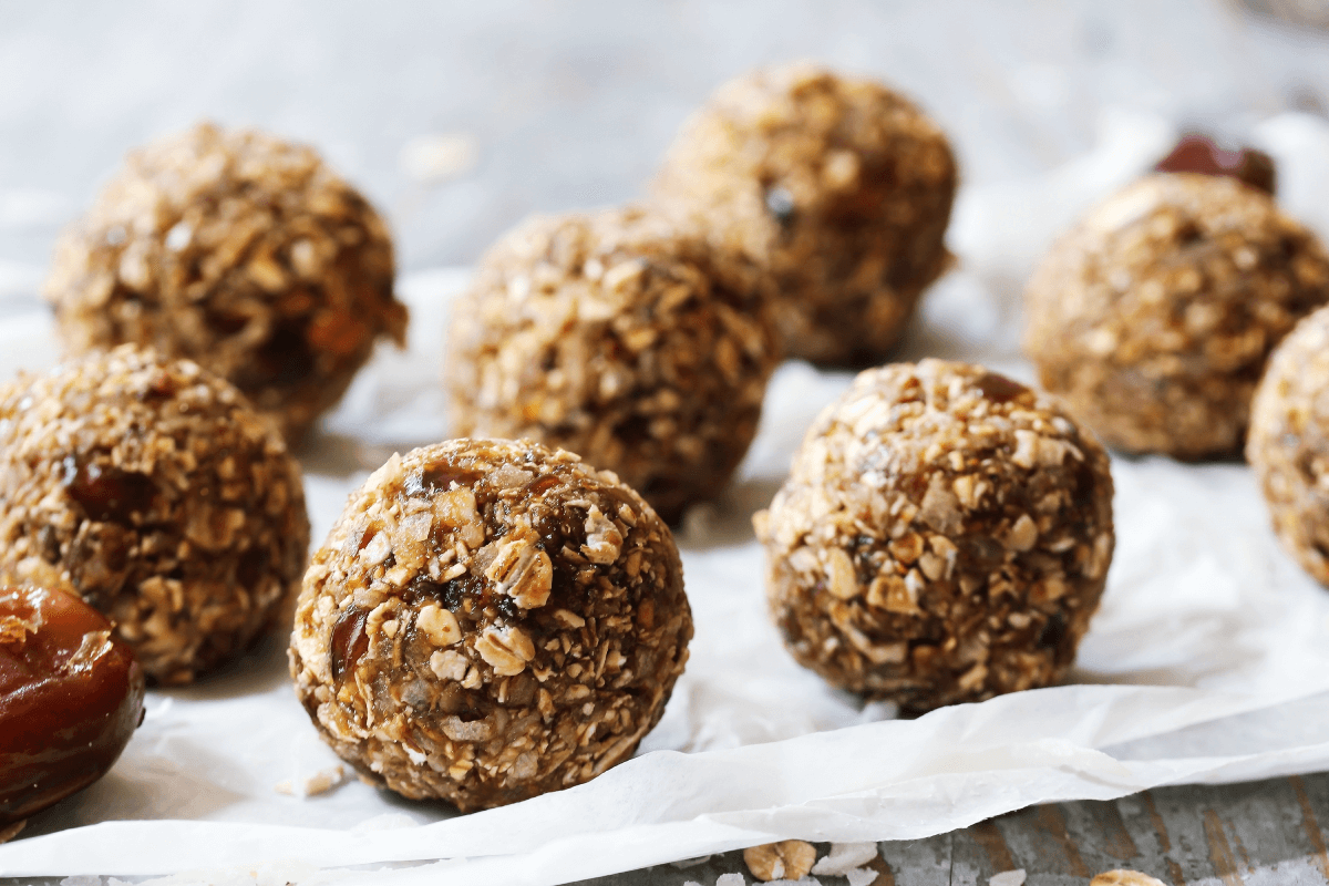 peanut butter protein balls