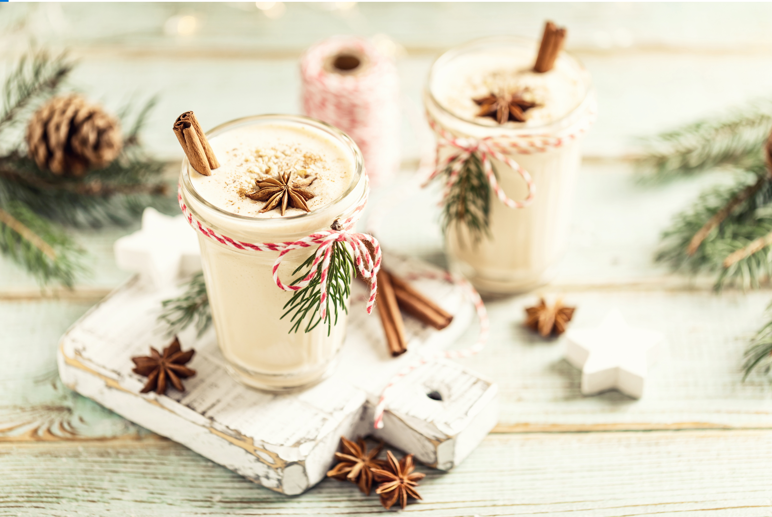 eggnog smoothies with christmas background