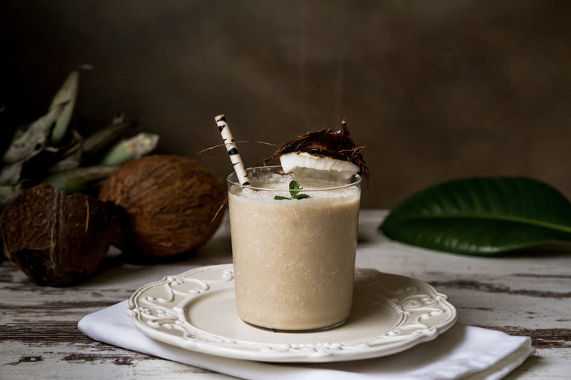 How to Make this Keto Coconut Cashew Chip Shake