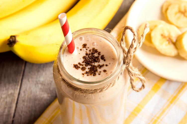 banana split shake and fresh banana 