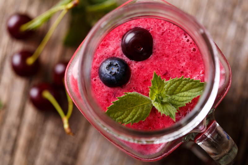 Low-Carb Acai Cherry Smoothie Recipe