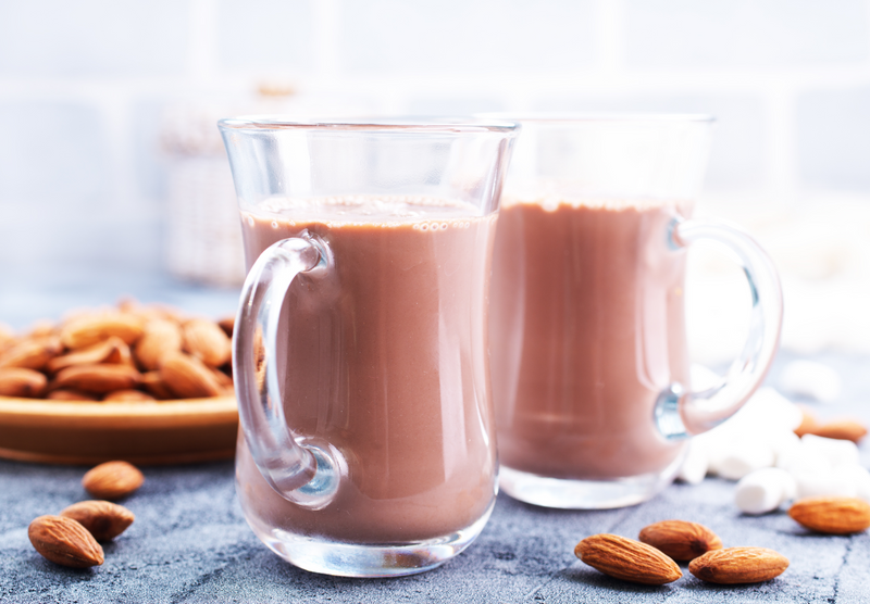 Low-Carb Chocolate Almond Shake