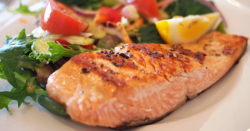 a plate of meat food for keto diet