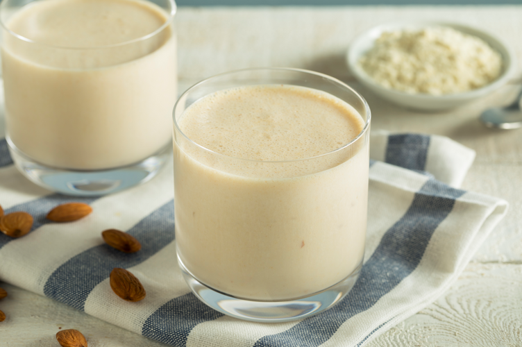 Vanilla Protein Shake with Almond Milk