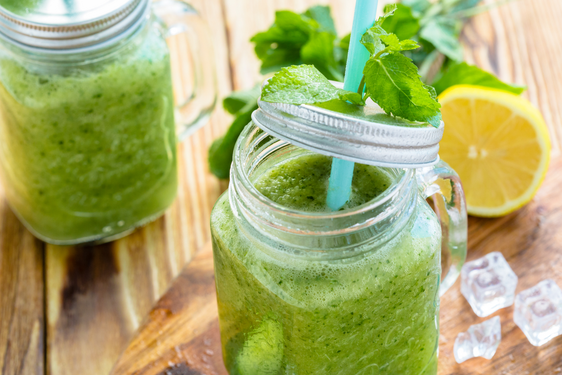 Green vegetable smoothie