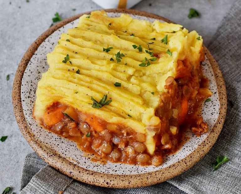 one plate of vegan shepherd's pie