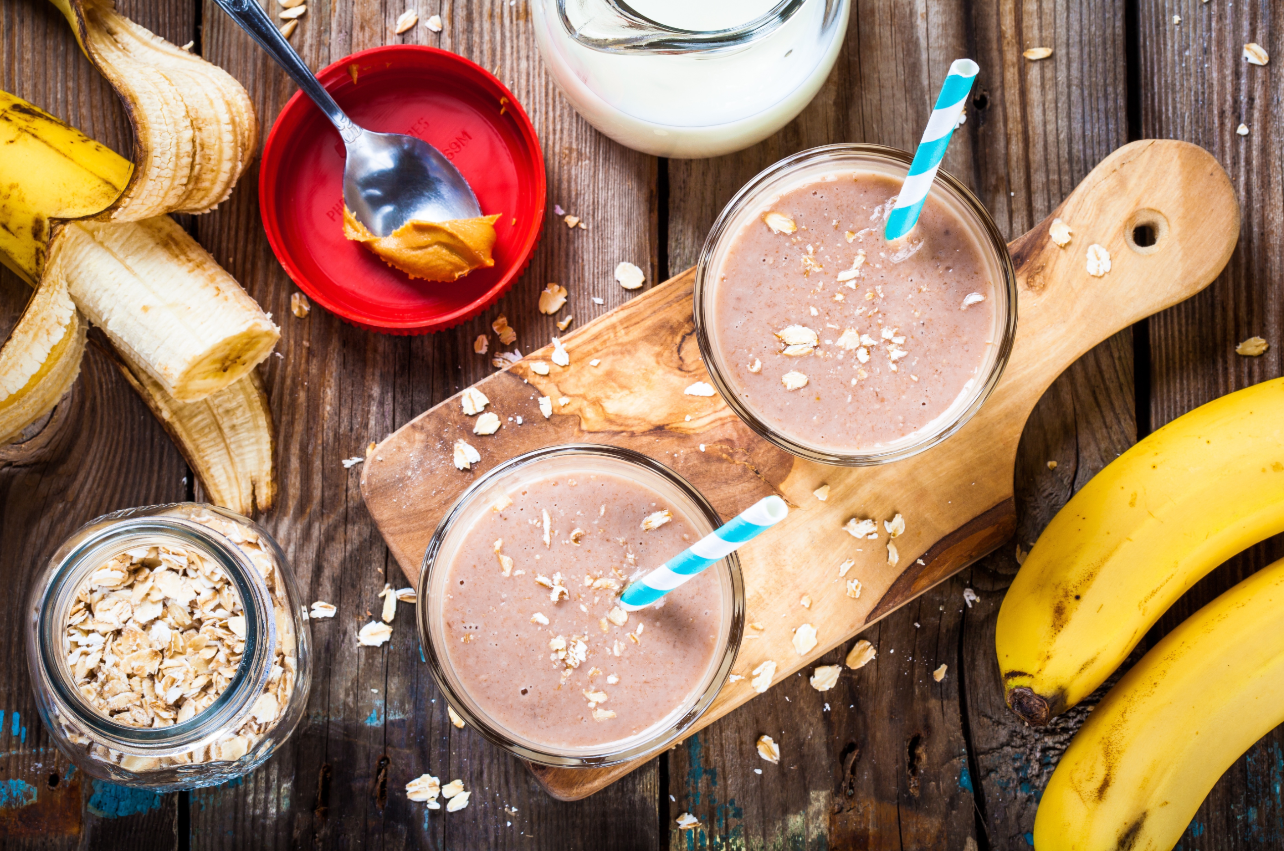 banana smoothie with oatmeal, almond butter and milk