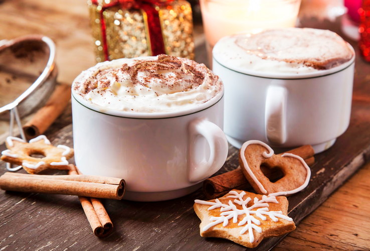 gingerbread hot shake in white mugs