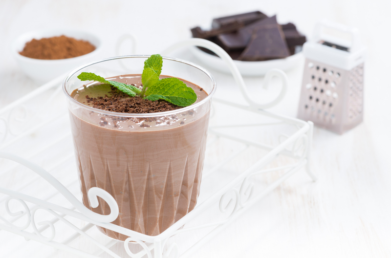 Easy Low-Carb Mint Patty Shake - A Dessert in A Glass!