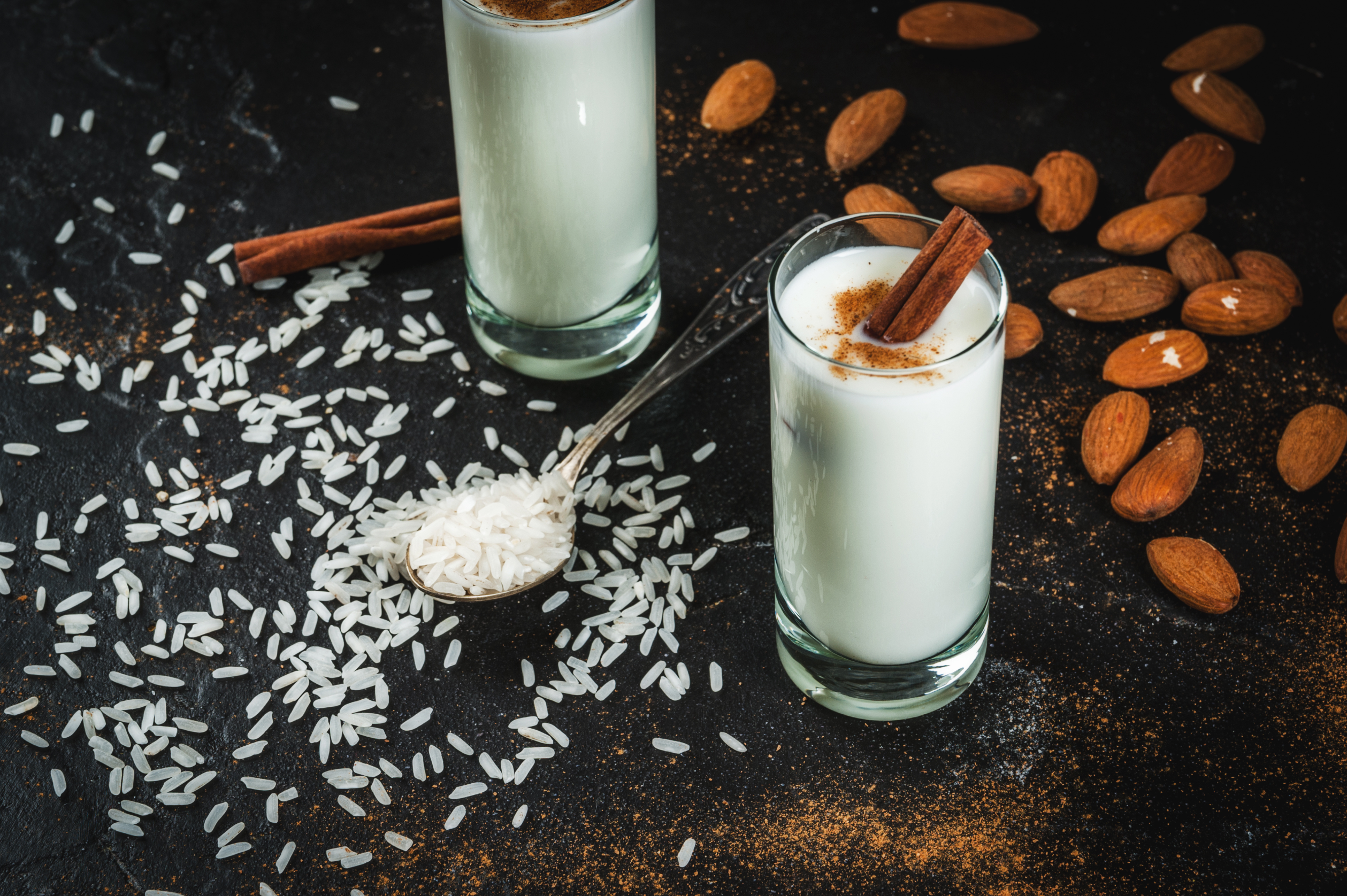 two glasses of horchata rum shake