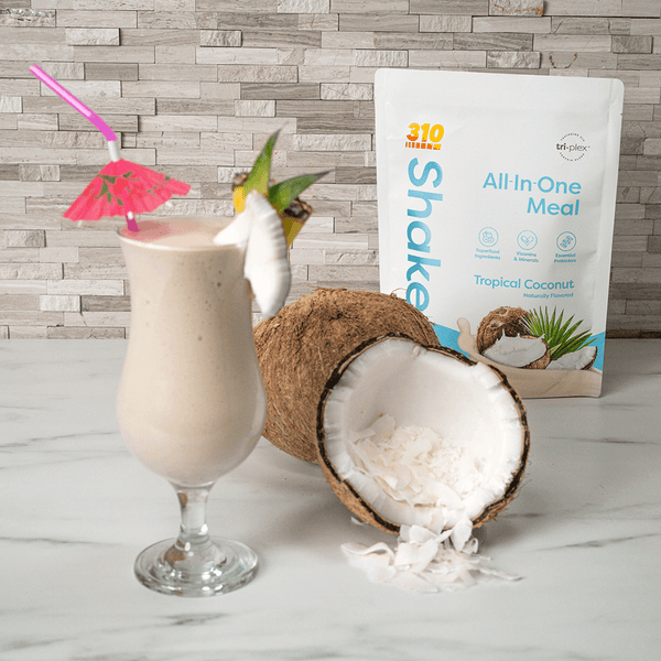310 tropical coconut shake with pineapple and coconut