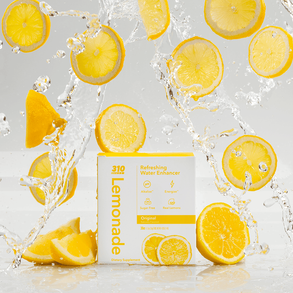 310 original lemonade with splashing lemons